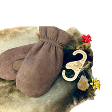Load image into Gallery viewer, Acropolis Beaver Mittens