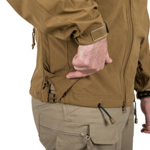 Load image into Gallery viewer, Helikon-Tex Cougar QSA + HID Jacket Softshell Wind Blocker